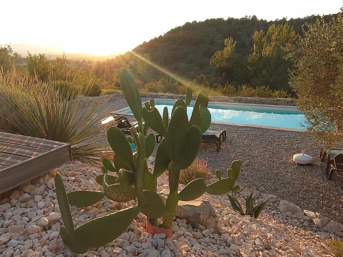Bed and Breakfast Les Agaves Piscine Panoramique Vue Exceptionnelle Grospierres Esterno foto